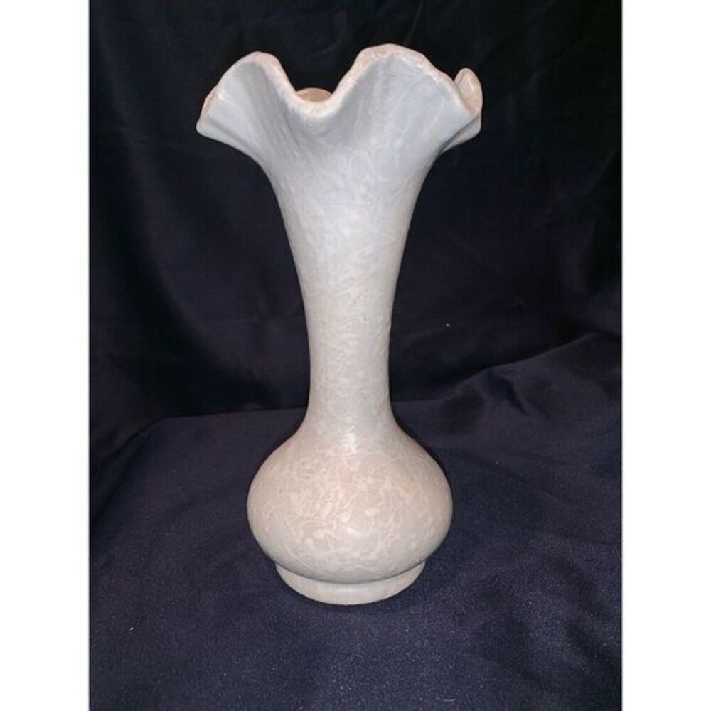 Vintage Flared ‎ Ruffled Shawnee Vase 2512 Sponge Splatter Finish